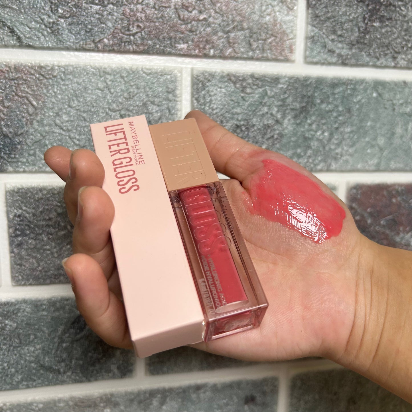 Maybelline New York Lifter Gloss