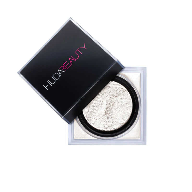 HUDA BEAUTY Easy Bake Loose Powder