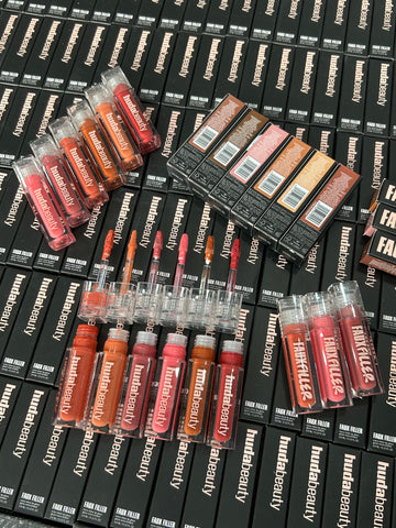 Huda Beauty Fauxfilter Extra Shine Lipgloss