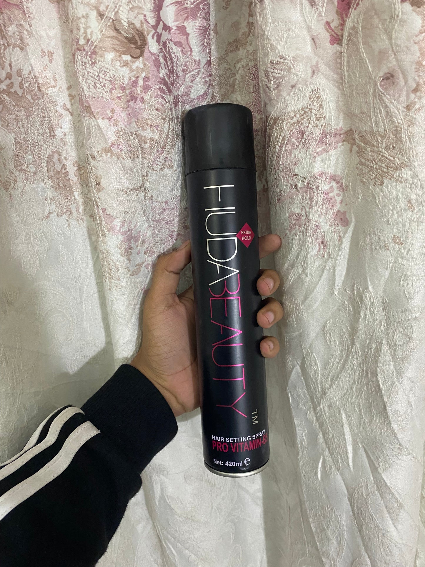 Huda beauty Hair setting spray